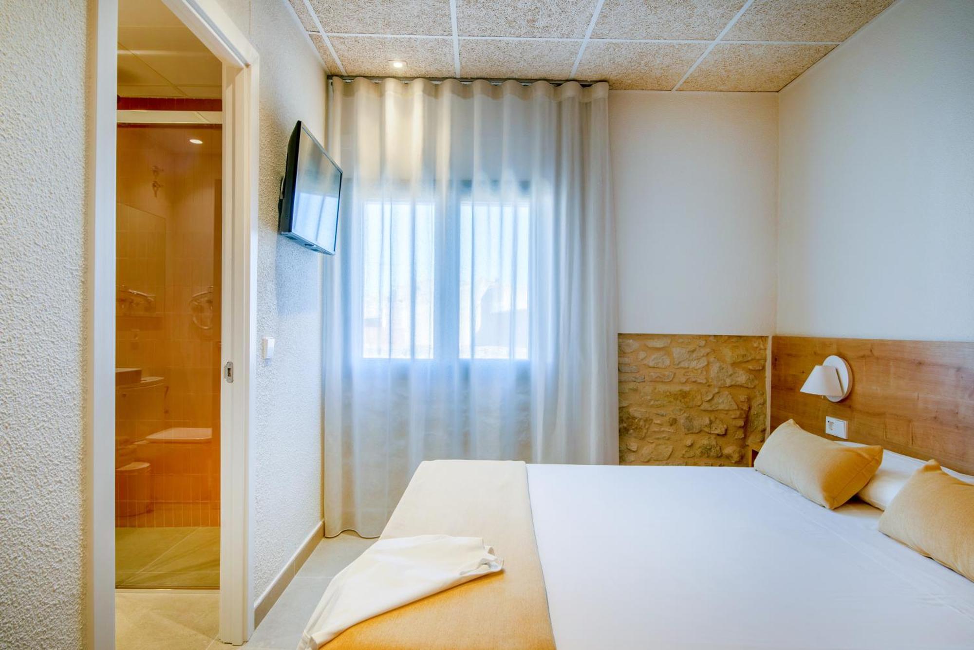 Hostal Barris Pals Bagian luar foto